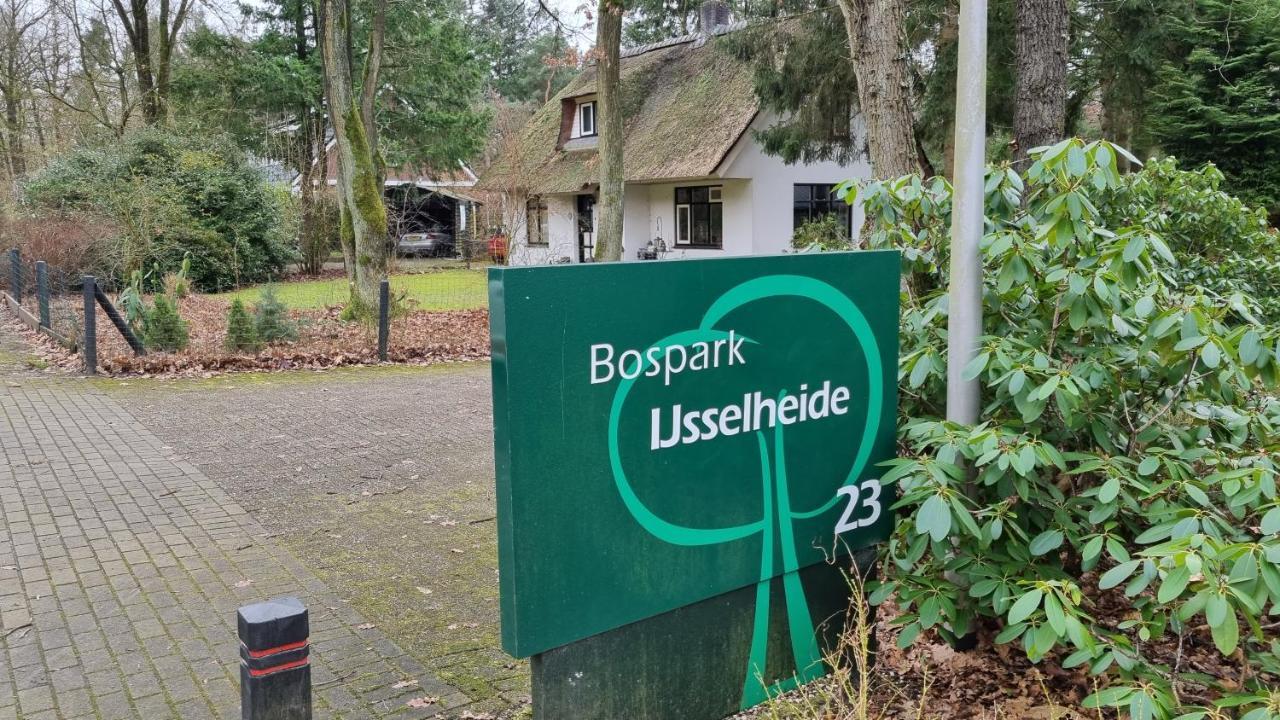 De Bonte Specht Hotel Hattemerbroek Bagian luar foto